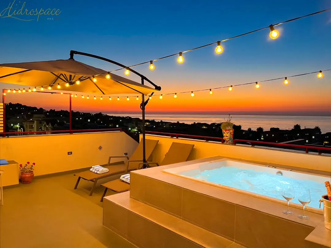BAHAMA 190 X 145 WHIRLPOOL-BADEWANNE ZWEISITZER