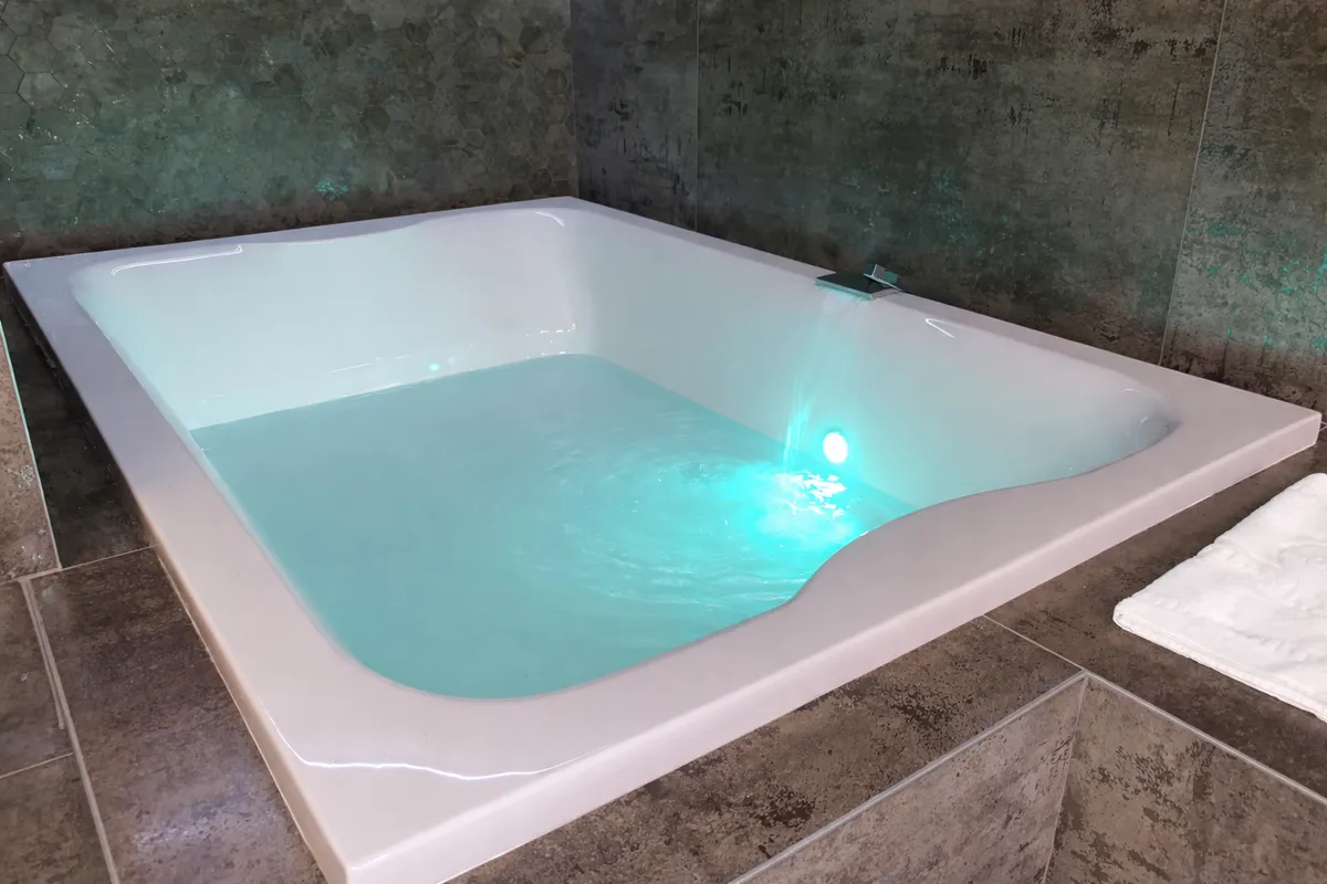 LUNA 135 X 195 VASCA DA BAGNO GRANDE DIMENSIONE