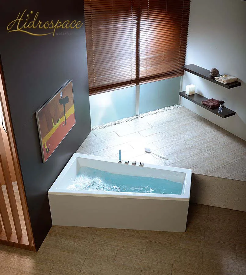 TRIAL 90 x 170 ASYMMETRISCHE BADEWANNE
